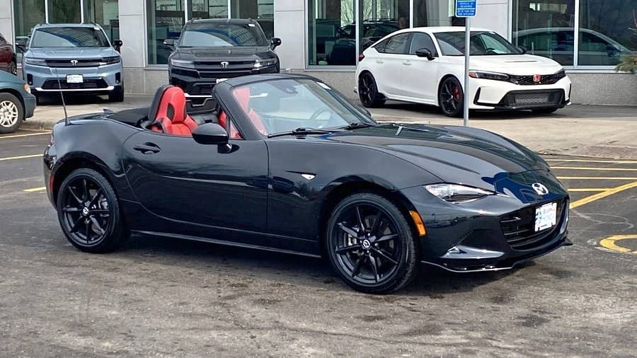 2023 Mazda ND MX-5 Miata - Image 2 of 19