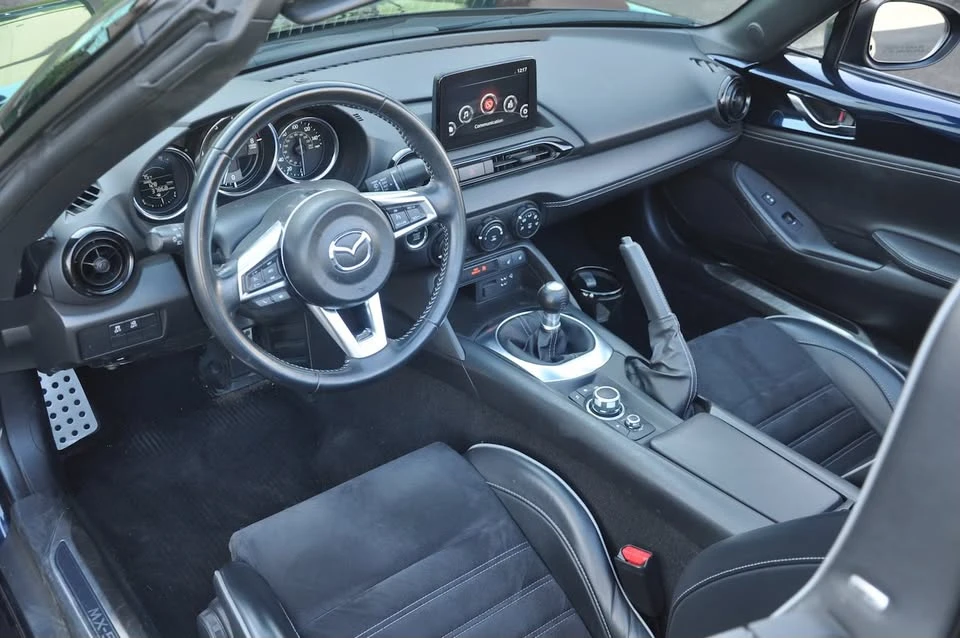 2023 Mazda ND MX-5 Miata - Image 11 of 20