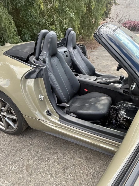 2023 Mazda ND MX-5 Miata - Image 4 of 15