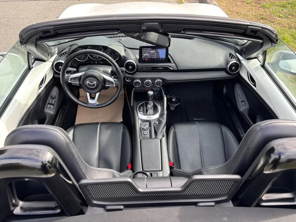 2023 Mazda ND MX-5 Miata - Image 10 of 19