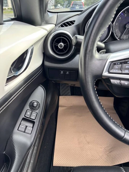 2023 Mazda ND MX-5 Miata - Image 11 of 19