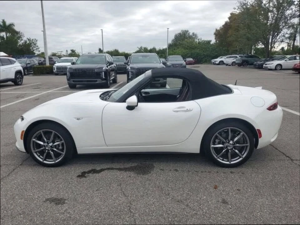 2023 Mazda ND MX-5 Miata - Image 9 of 15