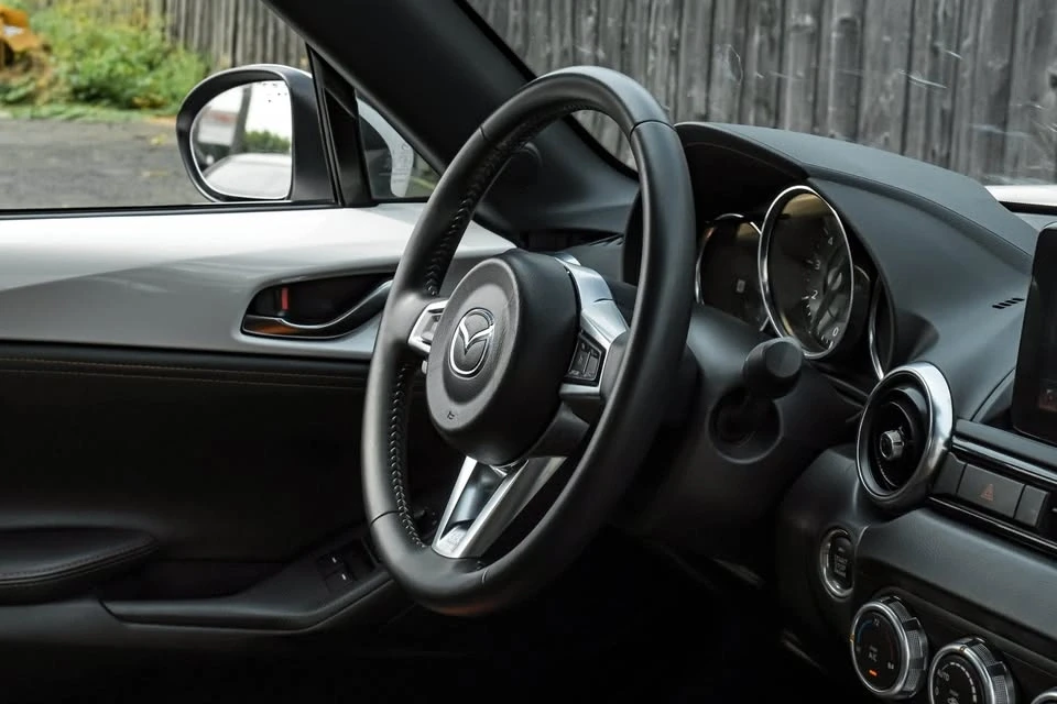 2023 Mazda ND MX-5 Miata - Image 14 of 19