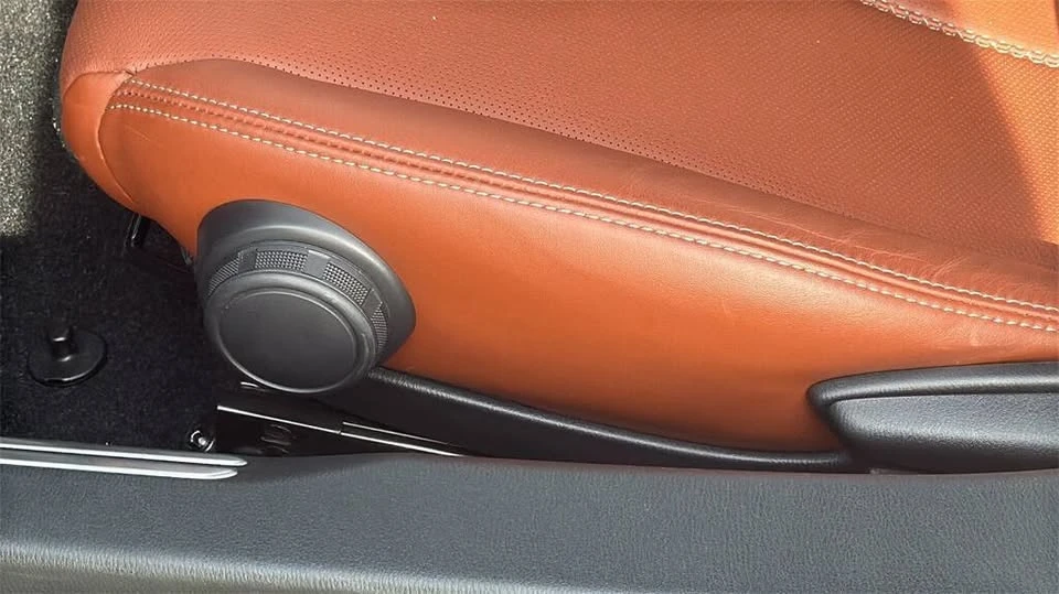 2023 Mazda ND MX-5 Miata - Image 12 of 20