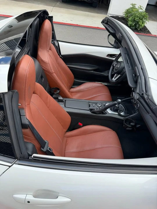 2023 Mazda ND MX-5 Miata - Image 4 of 6