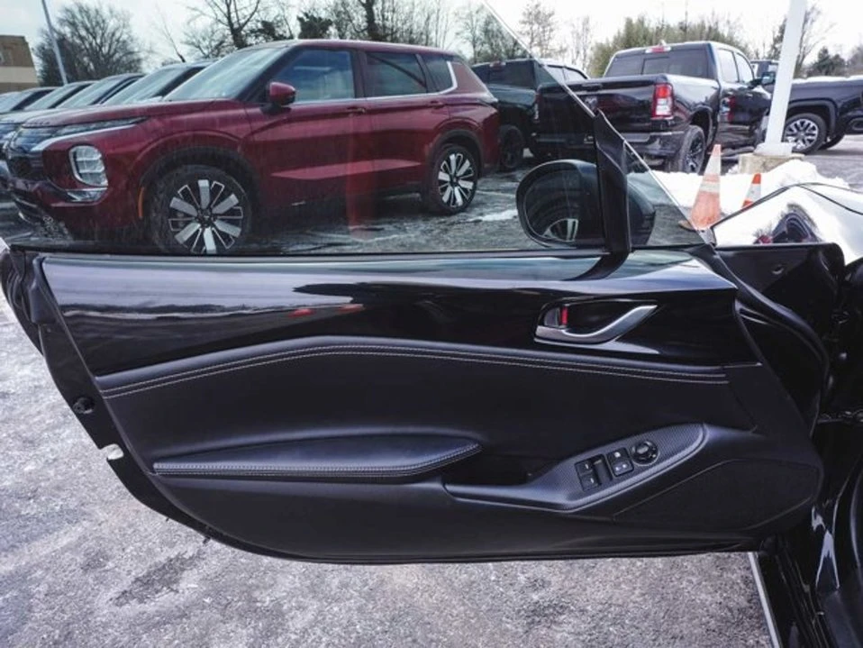 2023 Mazda ND MX-5 Miata - Image 9 of 10