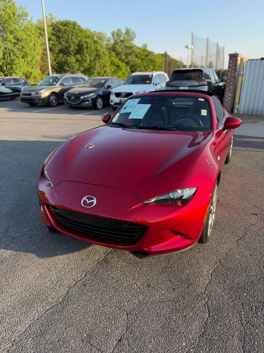 2023 Mazda ND MX-5 Miata - Image 2 of 8
