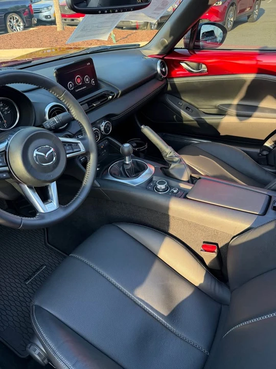 2023 Mazda ND MX-5 Miata - Image 7 of 8