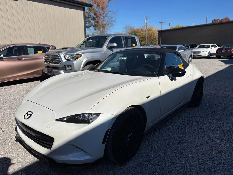 2023 Mazda ND MX-5 Miata - Image 3 of 8