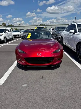 2023 Mazda MX-5 Miata RF Club Convertible