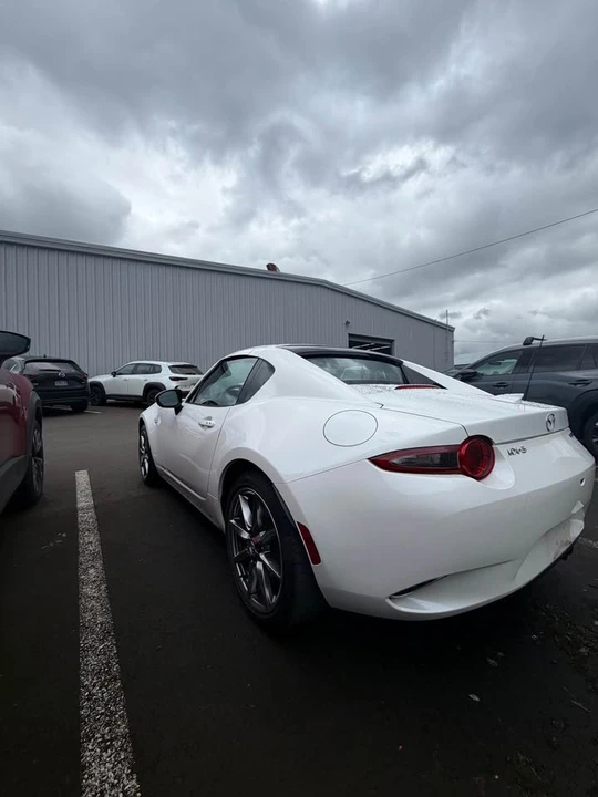 2023 Mazda ND MX-5 Miata - Image 5 of 9