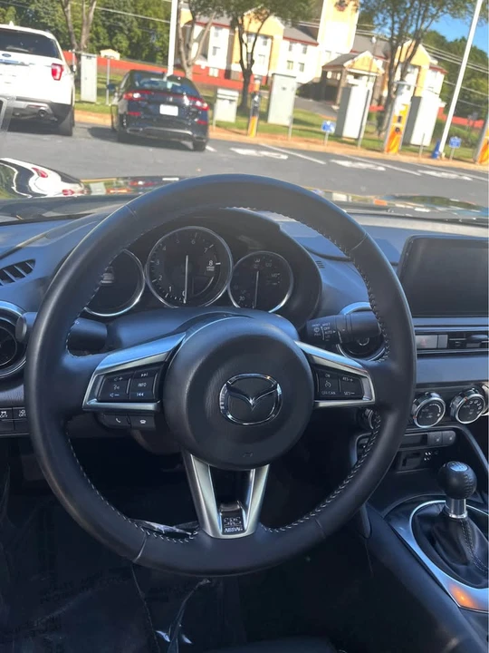 2023 Mazda ND MX-5 Miata - Image 10 of 16