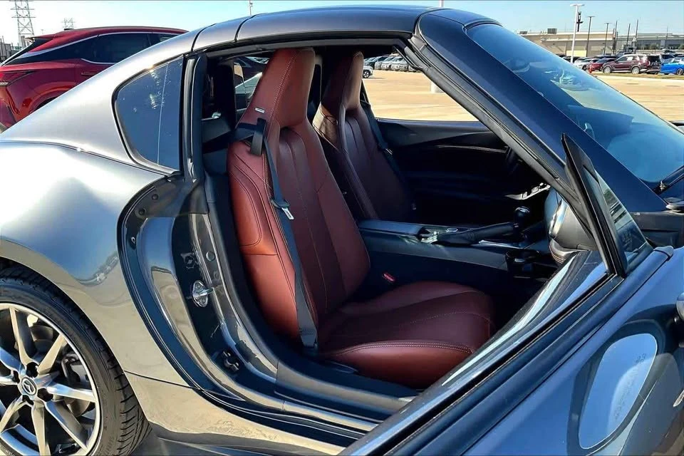 2023 Mazda ND MX-5 Miata - Image 2 of 9