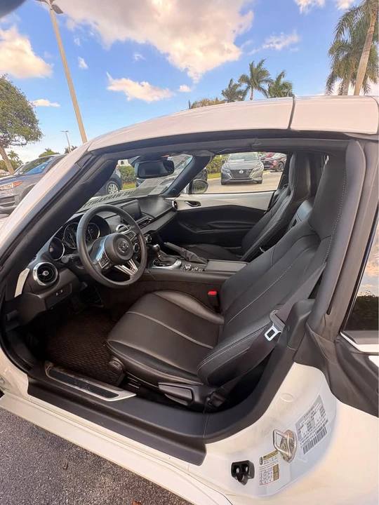 2023 Mazda ND MX-5 Miata - Image 4 of 8