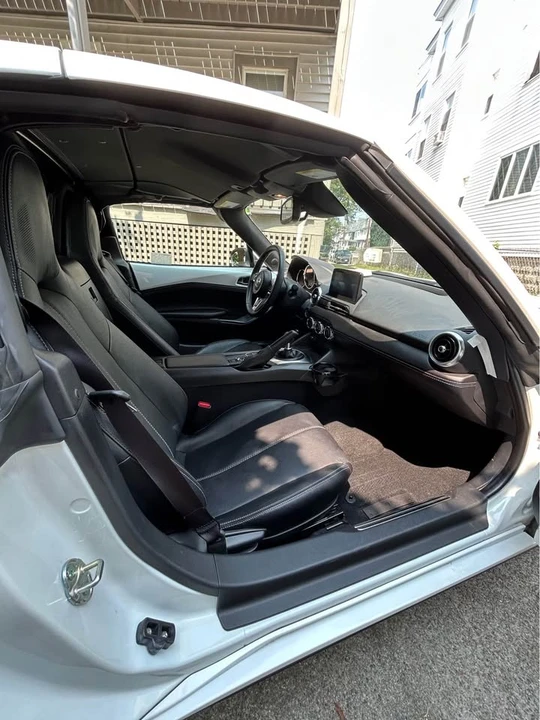 2023 Mazda ND MX-5 Miata - Image 5 of 15