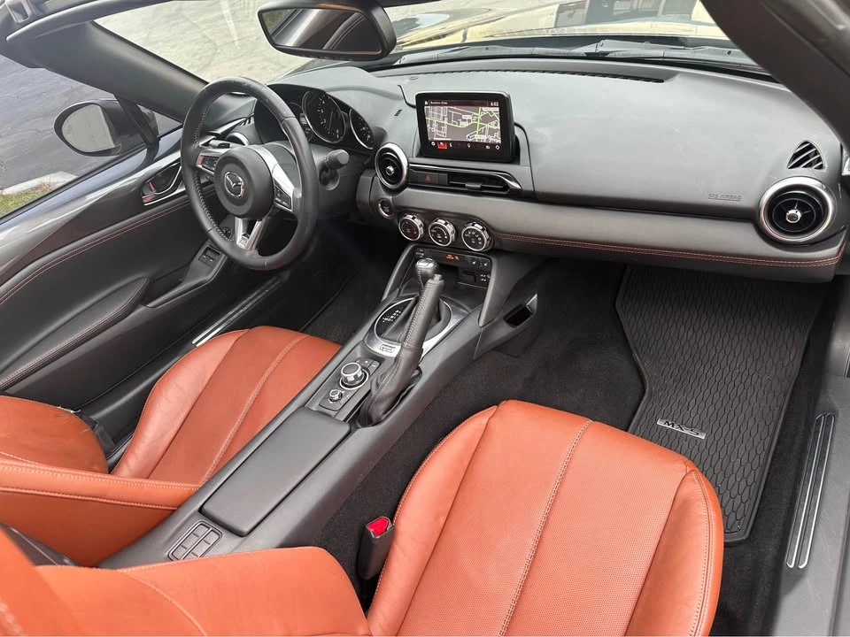 2023 Mazda ND MX-5 Miata - Image 17 of 20