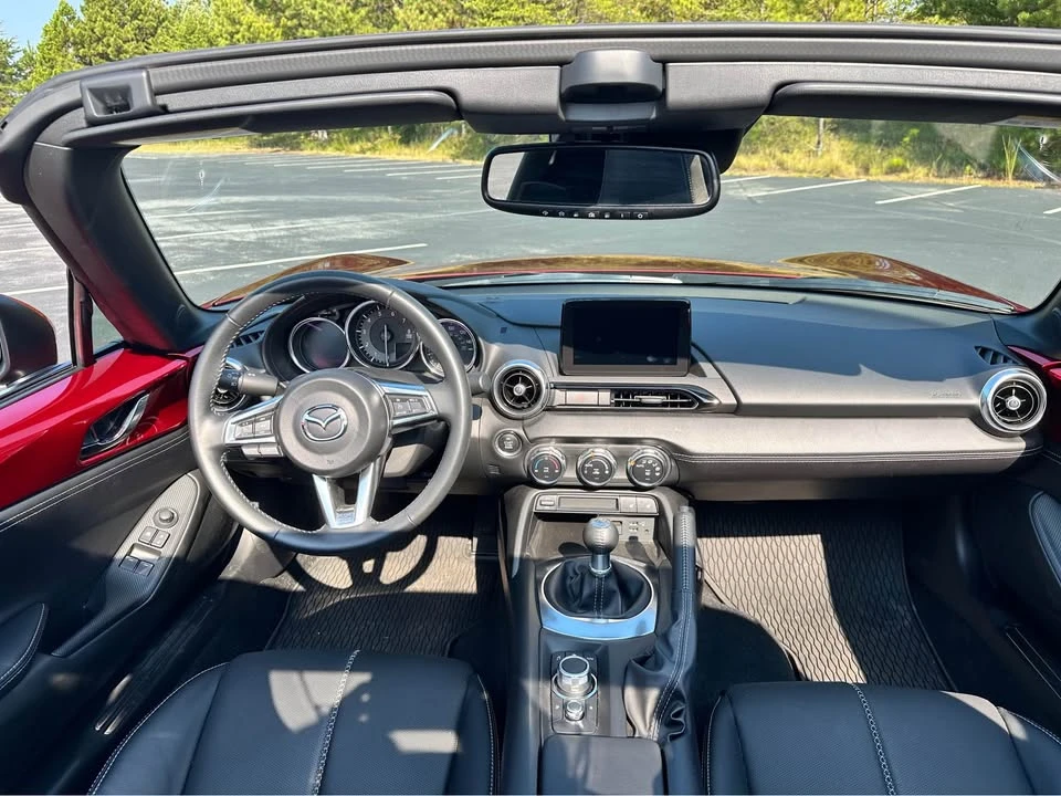 2023 Mazda ND MX-5 Miata - Image 8 of 10