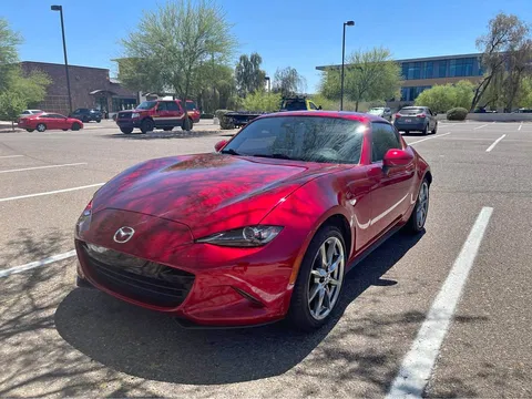 2023 Mazda MX-5 Miata RF Grand Touring Convertible