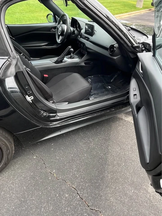 2023 Mazda ND MX-5 Miata - Image 9 of 11