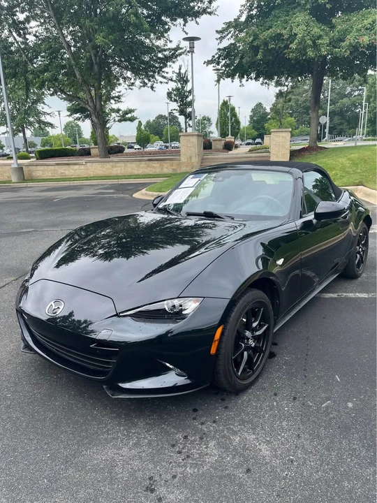 2023 Mazda ND MX-5 Miata - Image 2 of 11