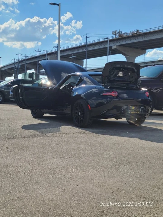 2023 Mazda ND MX-5 Miata - Image 9 of 14