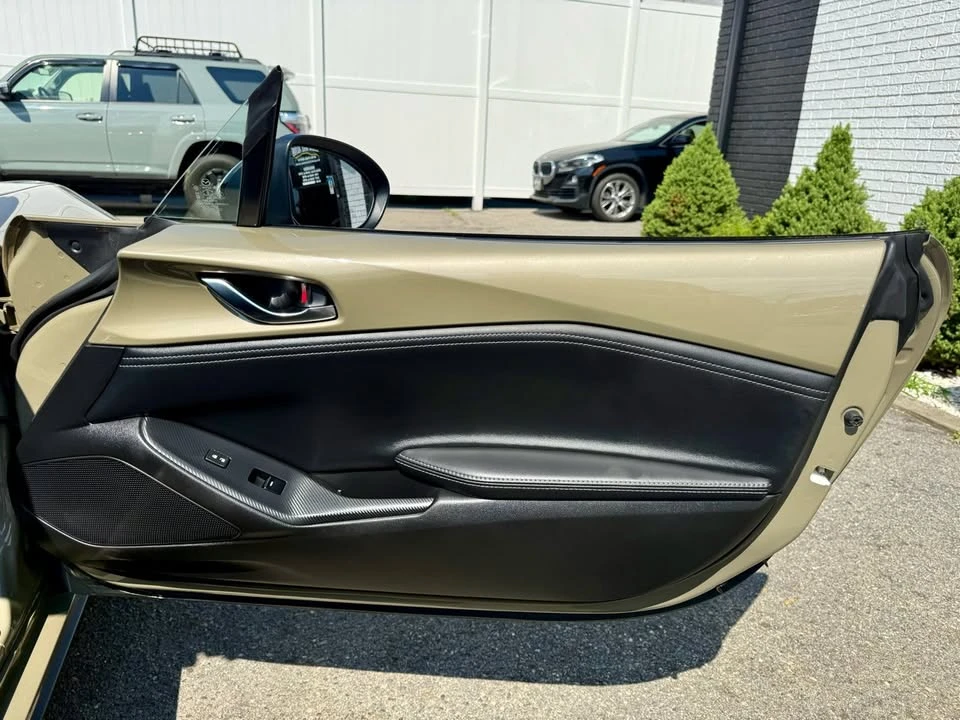 2023 Mazda ND MX-5 Miata - Image 19 of 20