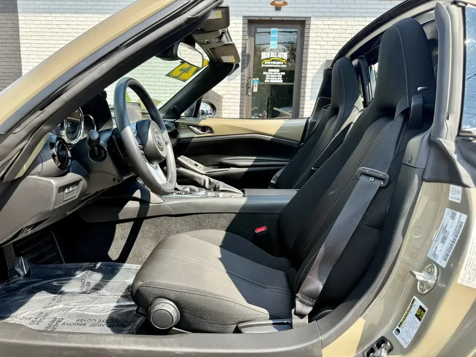 2023 Mazda ND MX-5 Miata - Image 16 of 20