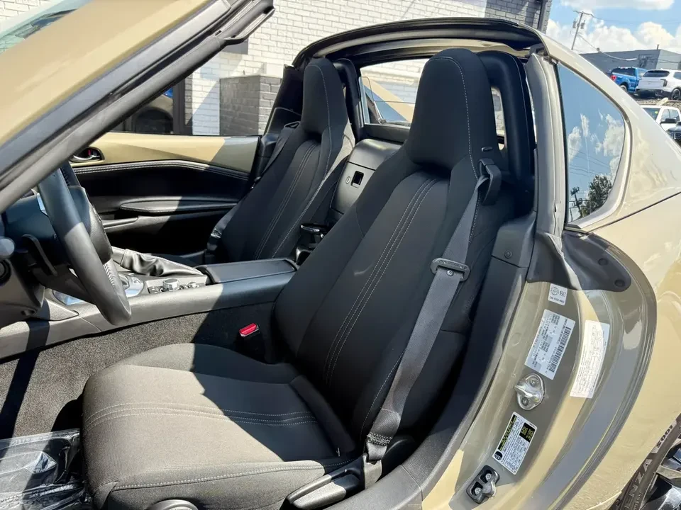 2023 Mazda ND MX-5 Miata - Image 17 of 20