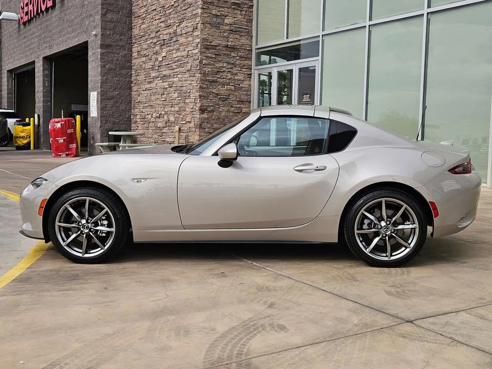 2023 Mazda ND MX-5 Miata - Image 4 of 15