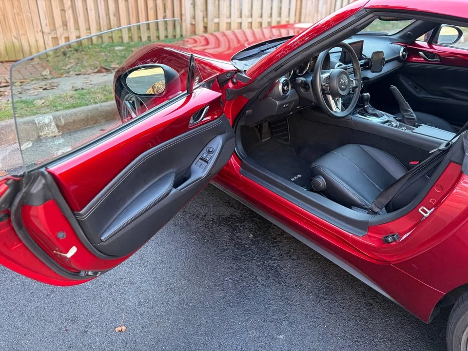 2023 Mazda ND MX-5 Miata - Image 9 of 19
