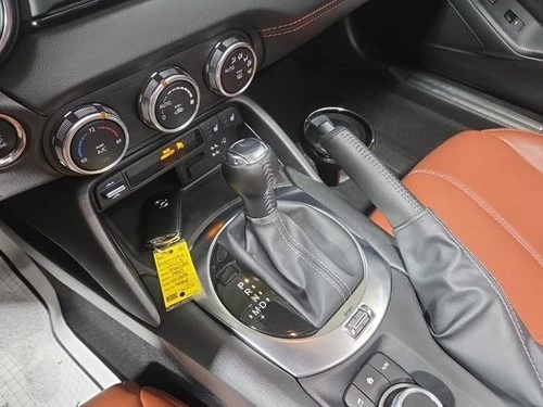 2023 Mazda ND MX-5 Miata - Image 7 of 12