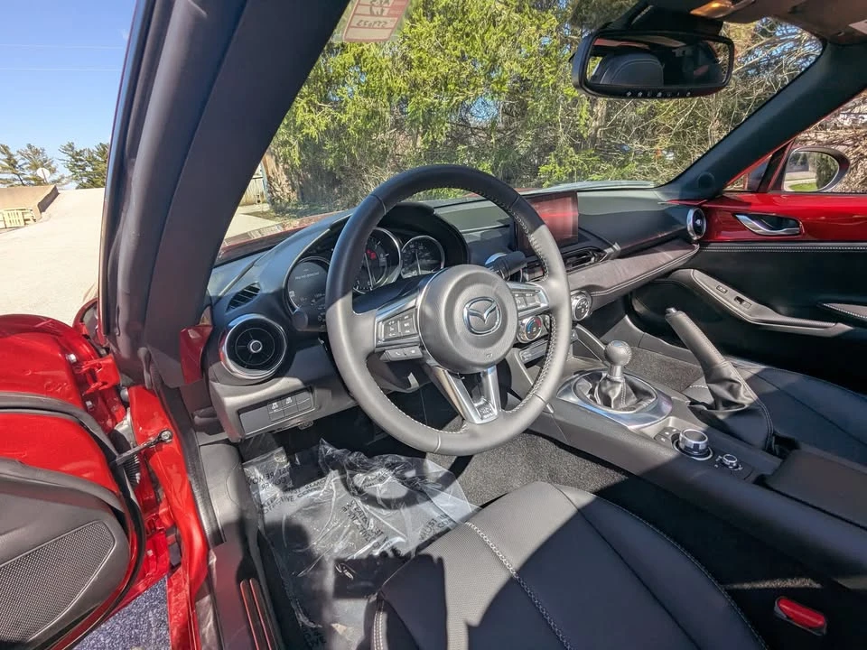 2023 Mazda ND MX-5 Miata - Image 7 of 9