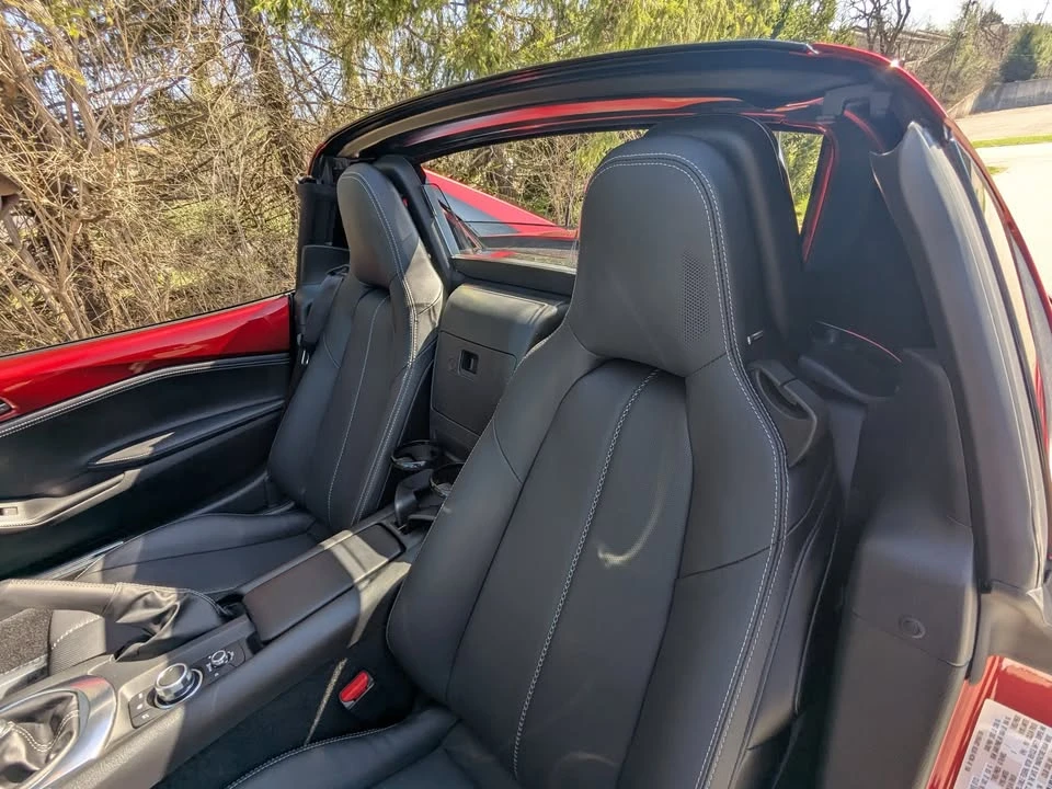 2023 Mazda ND MX-5 Miata - Image 8 of 9