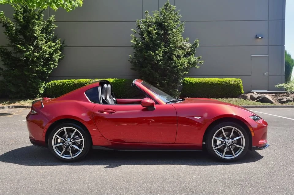 2023 Mazda ND MX-5 Miata - Image 9 of 20