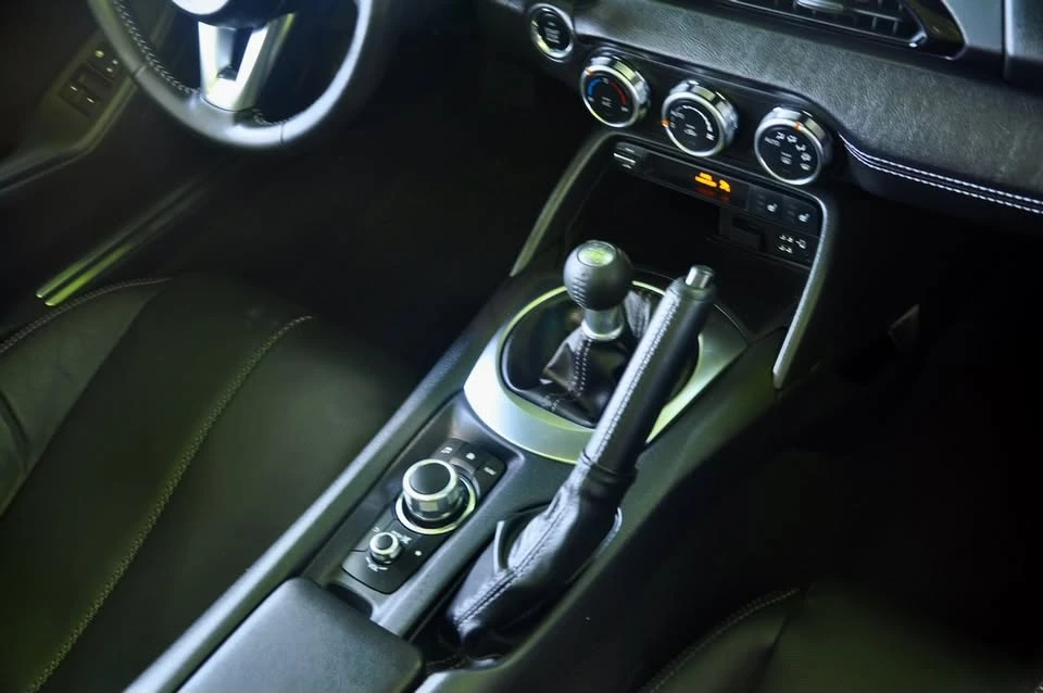 2023 Mazda ND MX-5 Miata - Image 17 of 20