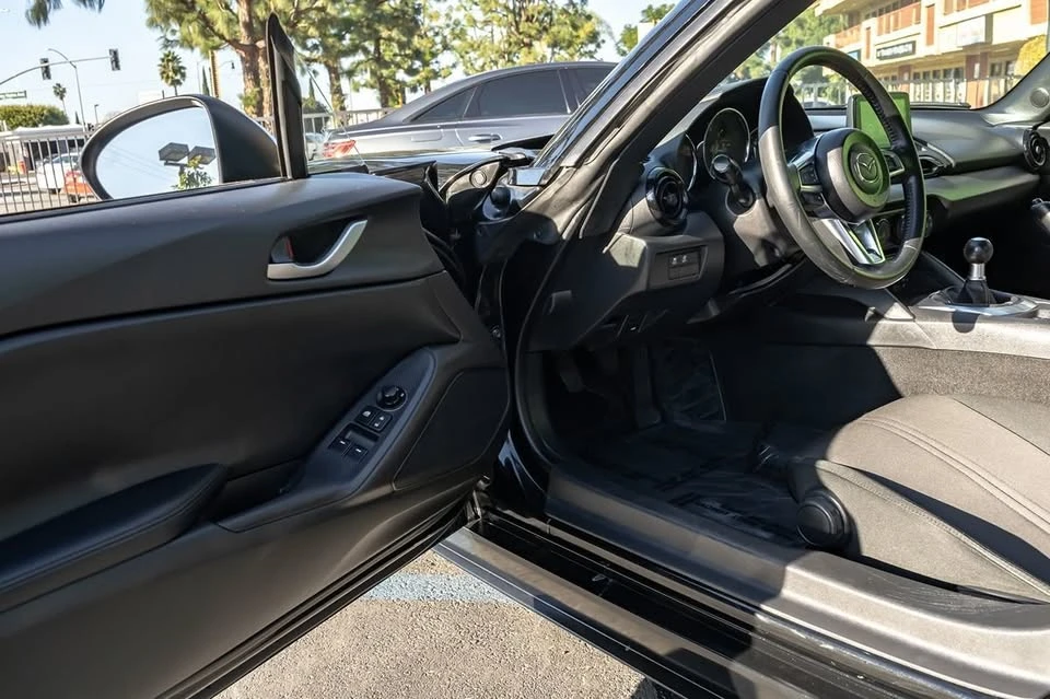 2023 Mazda ND MX-5 Miata - Image 12 of 17