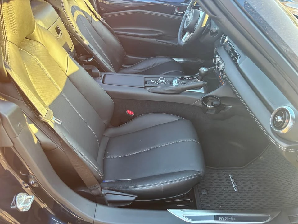 2023 Mazda ND MX-5 Miata - Image 16 of 20