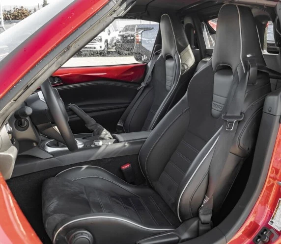2023 Mazda ND MX-5 Miata - Image 7 of 8