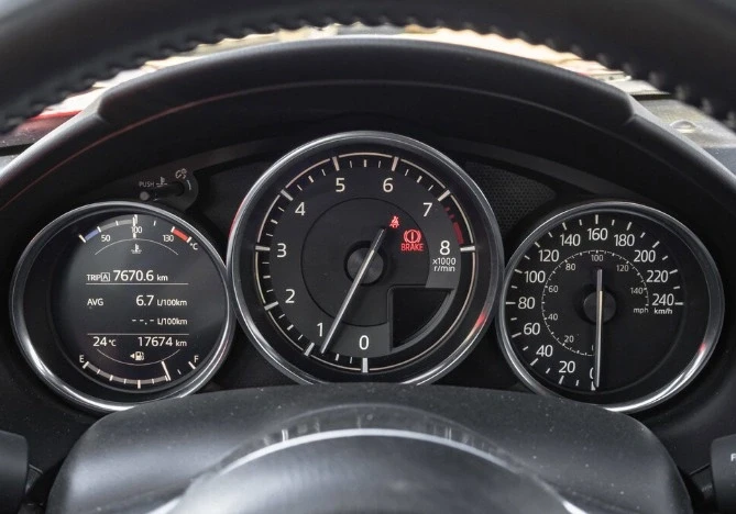 2023 Mazda ND MX-5 Miata - Image 7 of 8