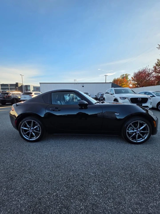 2023 Mazda ND MX-5 Miata - Image 4 of 11