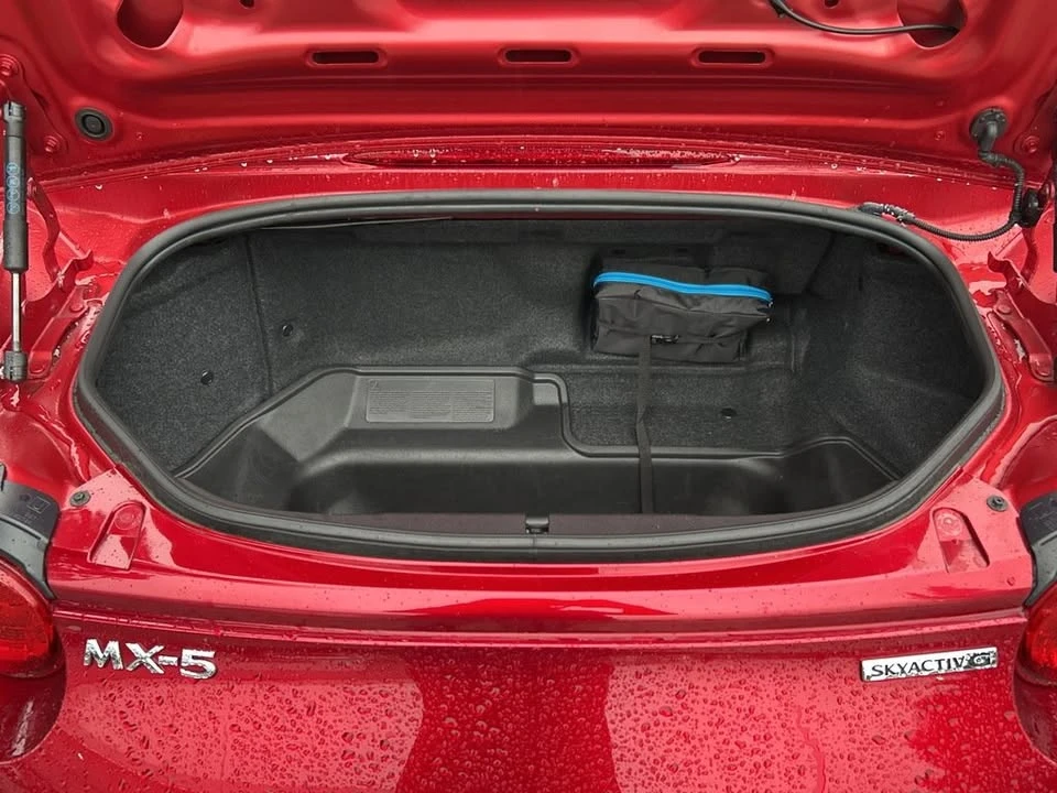 2023 Mazda ND MX-5 Miata - Image 16 of 18
