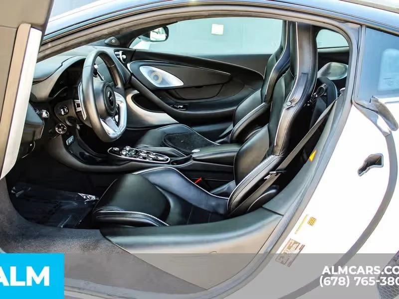 2023 McLaren GT - Image 13 of 16
