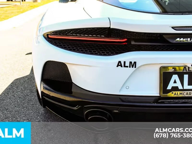 2023 McLaren GT - Image 10 of 16