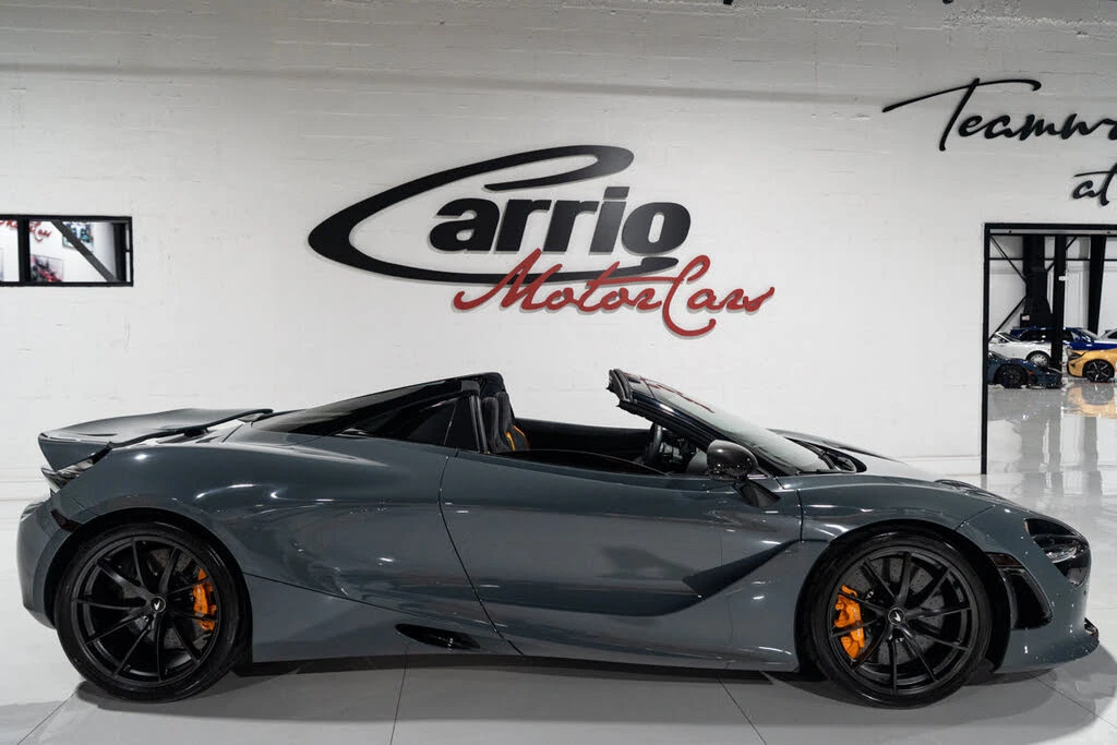 2023 McLaren 720S Spider - Image 8 of 31