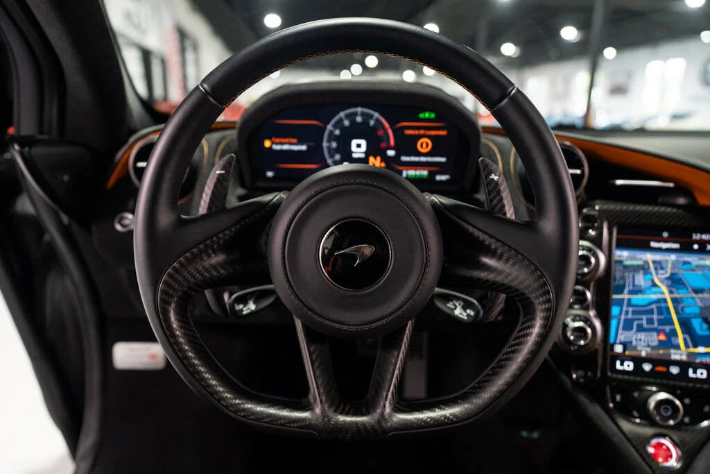 2023 McLaren 720S Spider - Image 30 of 31