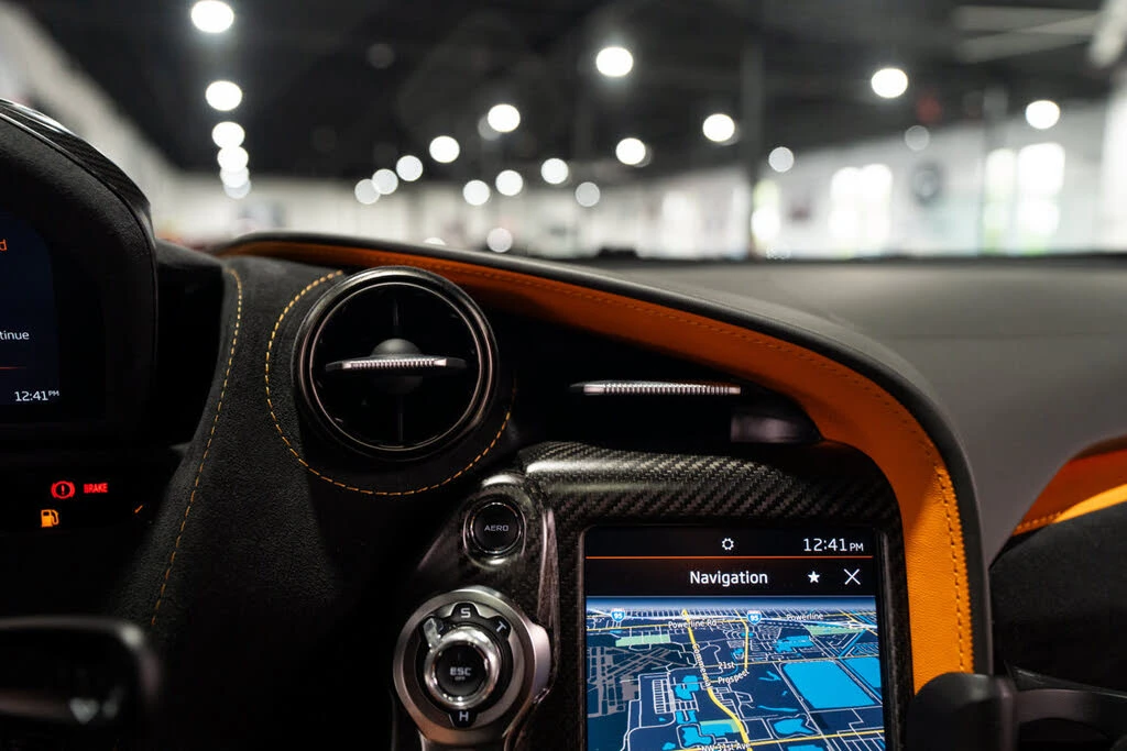 2023 McLaren 720S Spider - Image 31 of 31