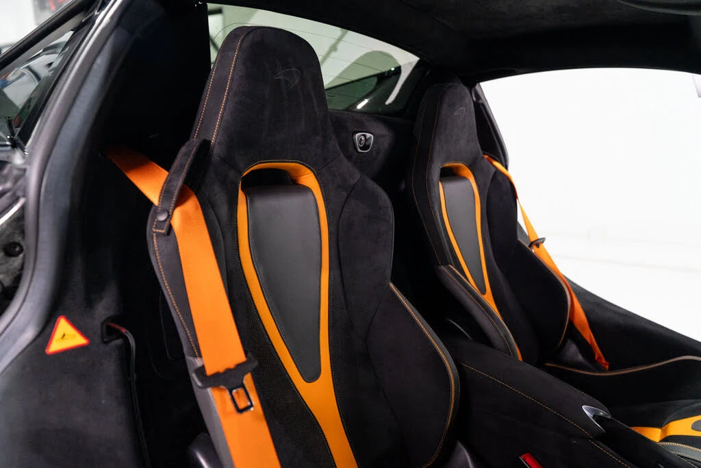2023 McLaren 720S Spider - Image 28 of 31