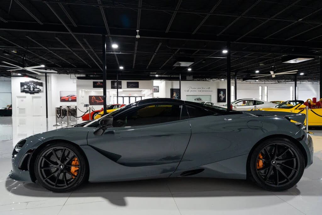 2023 McLaren 720S Spider - Image 20 of 31