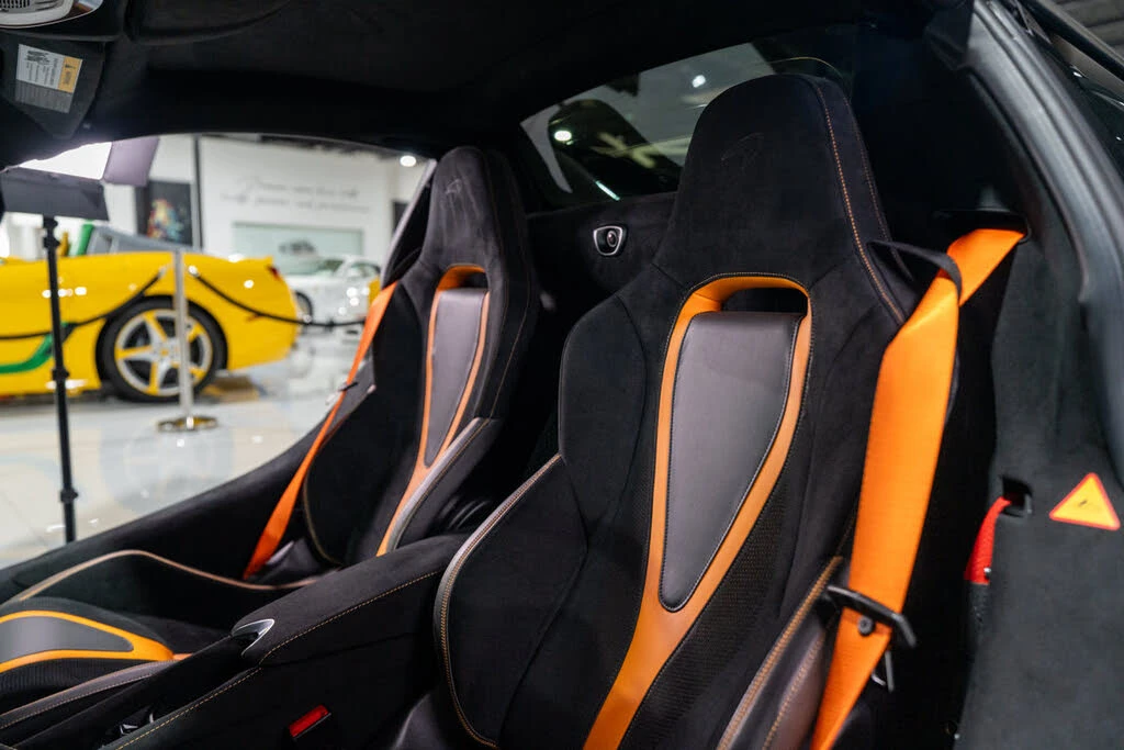 2023 McLaren 720S Spider - Image 26 of 31