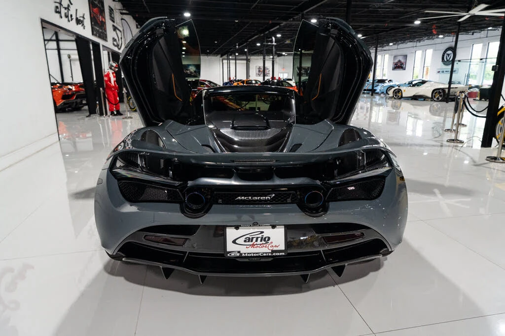 2023 McLaren 720S Spider - Image 14 of 31